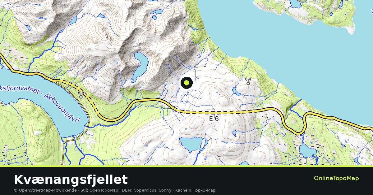Topographische Karte von Kvænangsfjellet mit Höhenlinien und Geländeschattierung